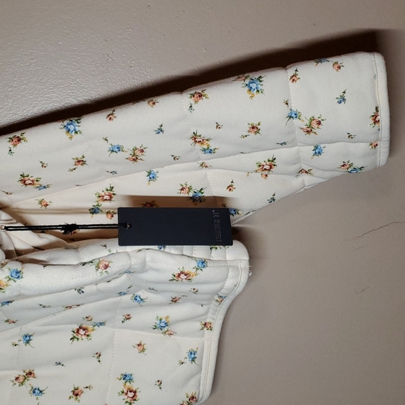 F21+ Casual Jacket - Picture 2 of 5